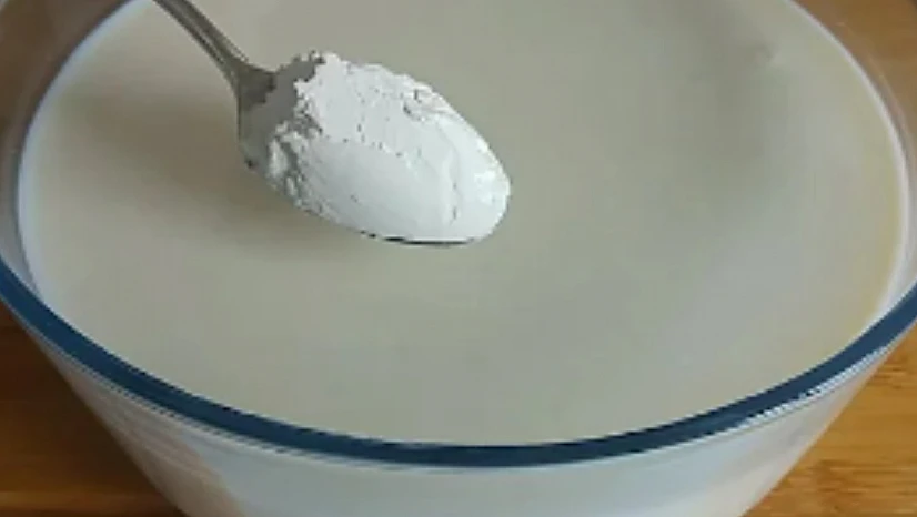 Yoğurdu beton gibi yapmanın sırrı bu kaşıkta! Silifkeli köylü kadınlar yoğurda ekliyor…