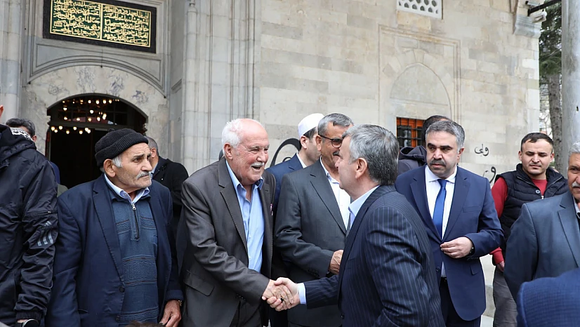 AKYÜREK: 'Eser ve yatırım siyasetinin temsilcileri olarak yaptıklarımızla konuşuyoruz'
