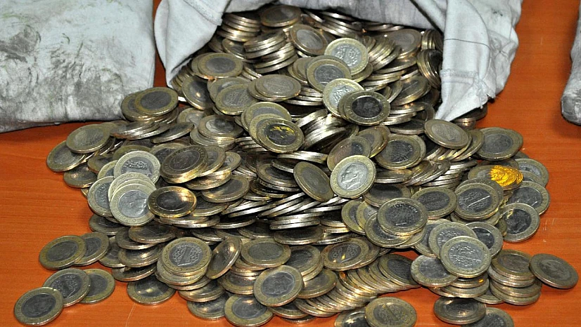 Altından Kıymetli 1 TL Artık 8 bin 500 TL Değerinde! Bozuk Para Çılgınlığı