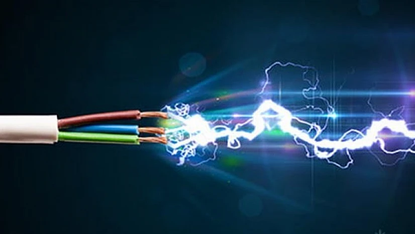 Elektrik akıma kapılan sıva ustası hayatını kaybetti
