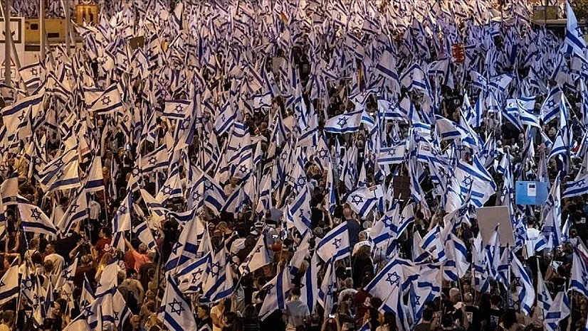 Hükümetin yargı düzenlemesine karşı İsrailliler protestolarını sürdürüyor