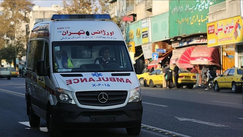 İran'da kız öğrenciler zehirlendi