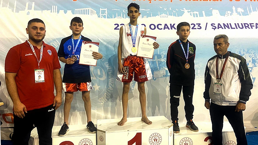 Karatay, Türkiye Kıck Boks Turnuvası'ndan 3 madalyayla döndü