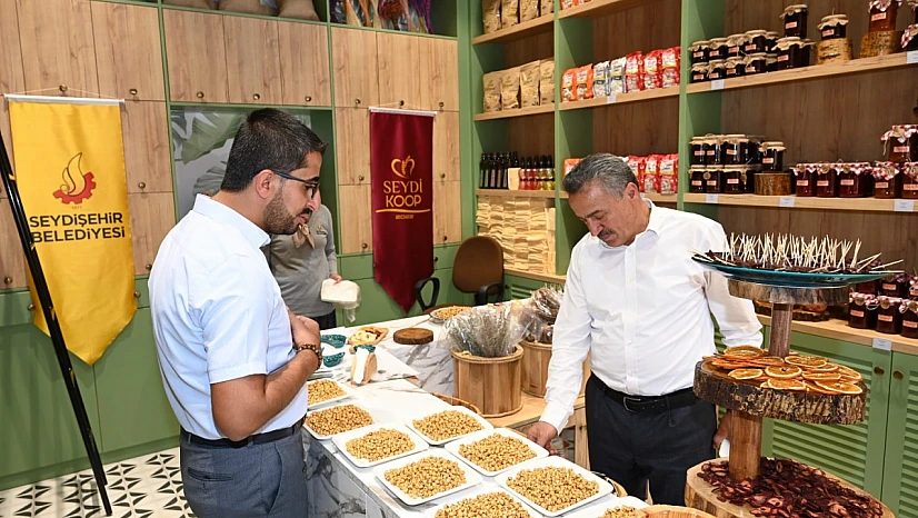 Konya'da Üreten Kadınlar Pazarı, Butik Dükkanlar Ve Halk Ekmek Fırınının Açılışı Yapıldı