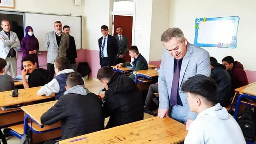 Milli Eğitim Müdürü Hüyük ilçesini ziyaret etti