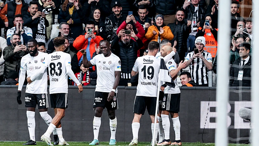 Şenol Güneş, derbi kadrosuna göre 2 değişiklik yaptı