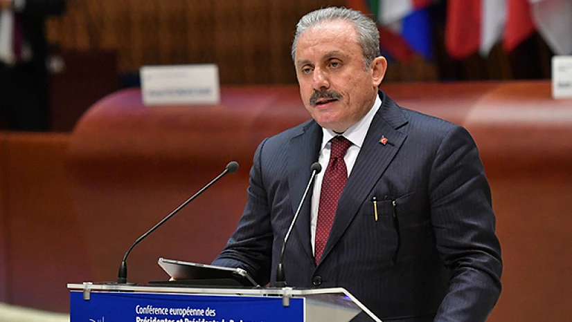Şentop deprem bölgelerini ziyaret etti