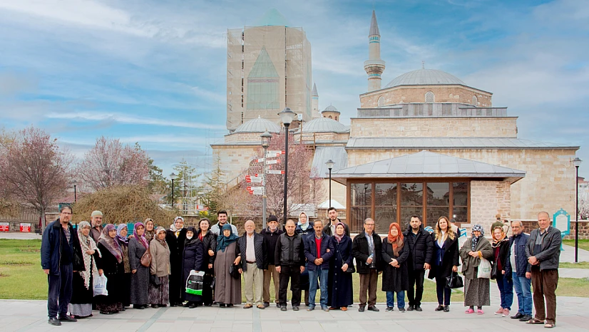 SÜ, depremzedeler için Mevlana Müzesi gezisi düzenledi