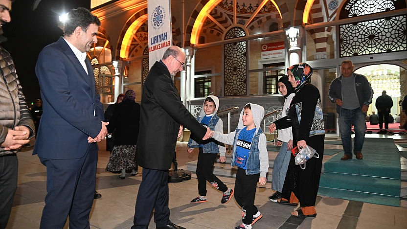 Selçuklu'da İlk Teravih Coşkusu Yaşandı